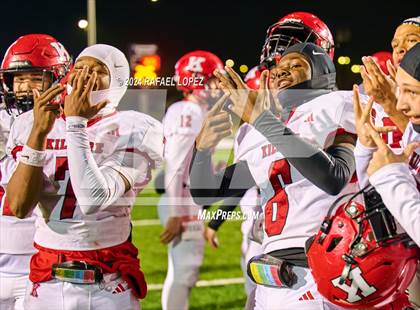 Thumbnail 1 in La Vernia vs. Kilgore (UIL 4A D1 Football Semifinal) photogallery.