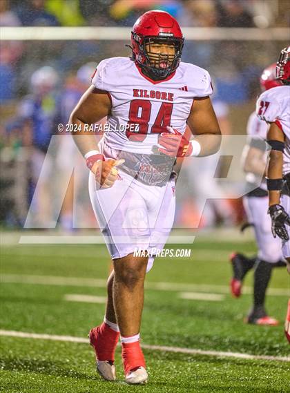 Thumbnail 2 in La Vernia vs. Kilgore (UIL 4A D1 Football Semifinal) photogallery.