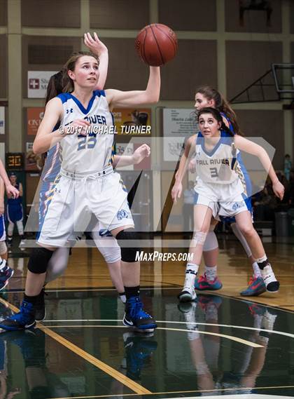 Thumbnail 2 in Fall River vs. Loyalton (CIF NS D6 Final) photogallery.