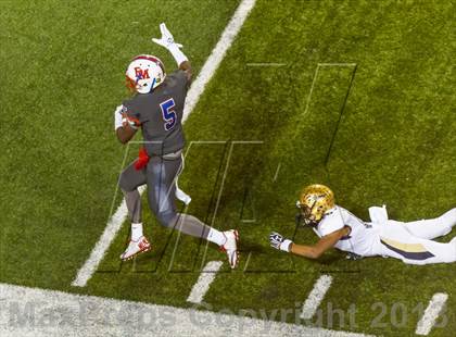 Thumbnail 2 in Our Lady of Good Counsel vs DeMatha (WCAC Semifinal) photogallery.
