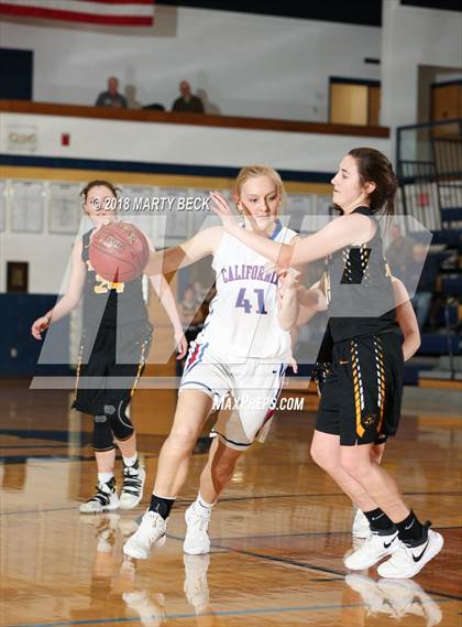 Thumbnail 1 in California vs Monroe City (Central Bank Shootout) photogallery.