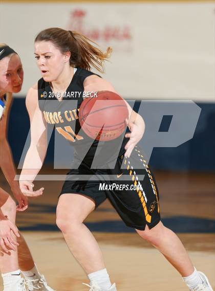 Thumbnail 1 in California vs Monroe City (Central Bank Shootout) photogallery.