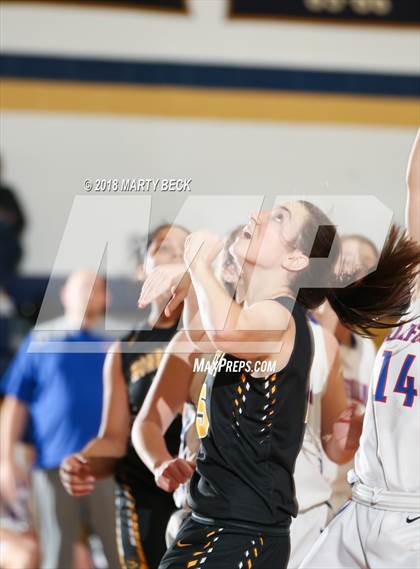 Thumbnail 2 in California vs Monroe City (Central Bank Shootout) photogallery.