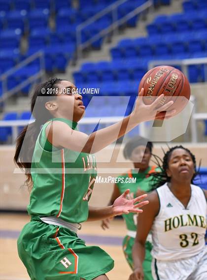 Thumbnail 2 in Holmes vs Houston [Sam] photogallery.