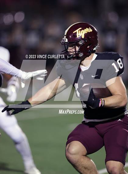 Thumbnail 3 in Lake Travis @ Dripping Springs photogallery.