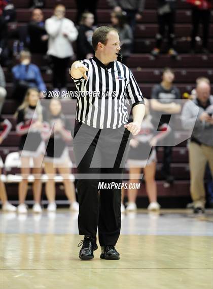 Thumbnail 3 in Central A & M vs. Goreville (IHSA 1A Super-Sectional) photogallery.