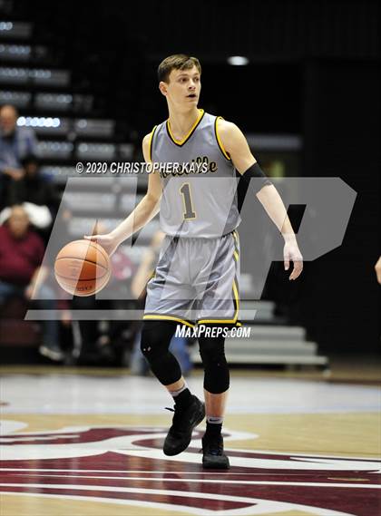 Thumbnail 1 in Central A & M vs. Goreville (IHSA 1A Super-Sectional) photogallery.