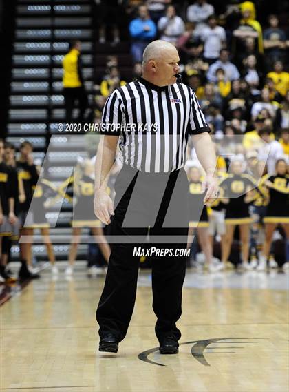 Thumbnail 3 in Central A & M vs. Goreville (IHSA 1A Super-Sectional) photogallery.