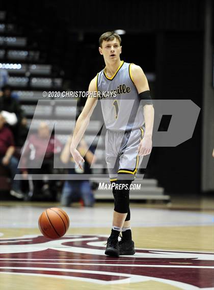 Thumbnail 3 in Central A & M vs. Goreville (IHSA 1A Super-Sectional) photogallery.
