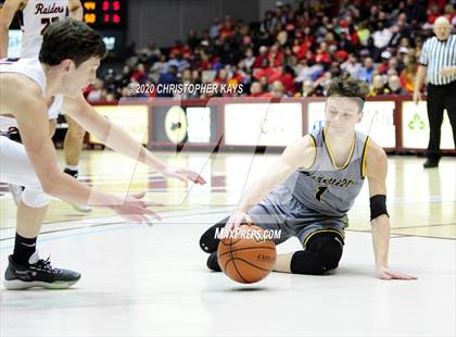 Thumbnail 1 in Central A & M vs. Goreville (IHSA 1A Super-Sectional) photogallery.