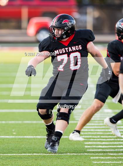 Thumbnail 2 in Monahans @ Shallowater photogallery.