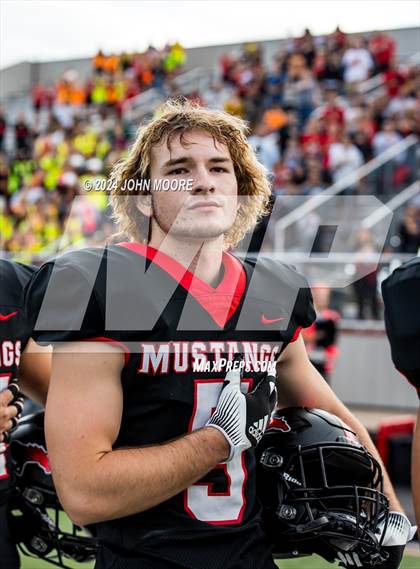 Thumbnail 1 in Monahans @ Shallowater photogallery.