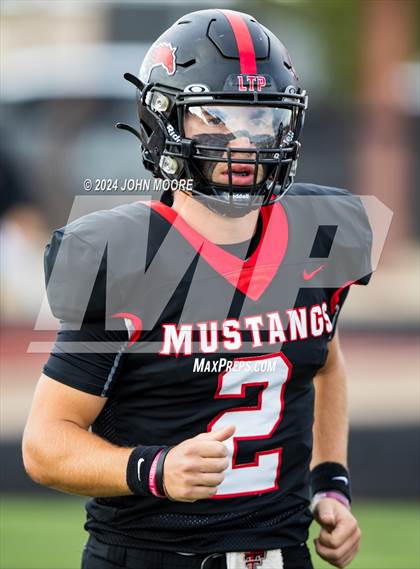 Thumbnail 1 in Monahans @ Shallowater photogallery.