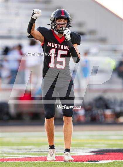 Thumbnail 3 in Monahans @ Shallowater photogallery.