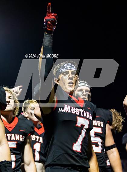 Thumbnail 1 in Monahans @ Shallowater photogallery.