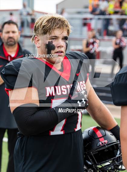 Thumbnail 2 in Monahans @ Shallowater photogallery.