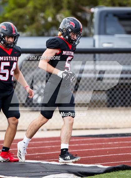 Thumbnail 1 in Monahans @ Shallowater photogallery.