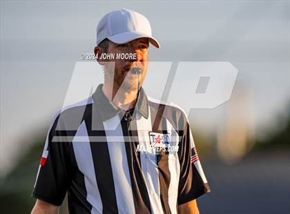 Thumbnail 1 in Monahans @ Shallowater photogallery.