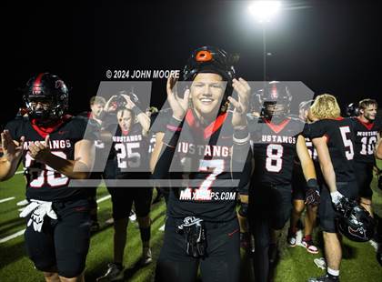 Thumbnail 1 in Monahans @ Shallowater photogallery.
