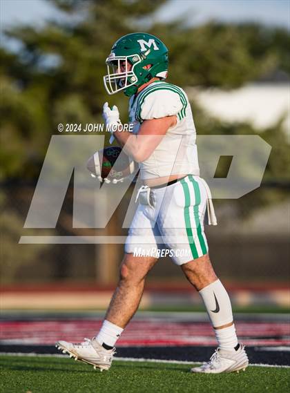Thumbnail 1 in Monahans @ Shallowater photogallery.