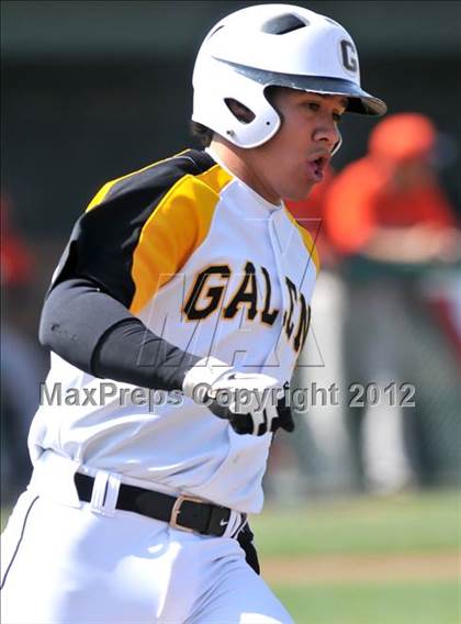 Thumbnail 3 in Chaminade vs Galena (Hard 9 National Classic) photogallery.