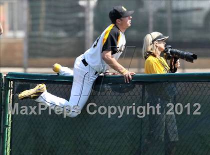 Thumbnail 1 in Chaminade vs Galena (Hard 9 National Classic) photogallery.
