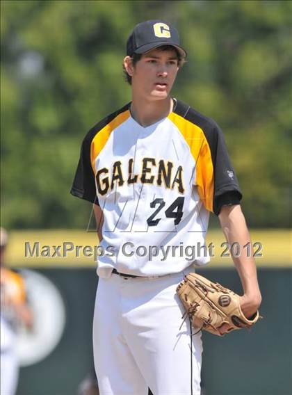 Thumbnail 2 in Chaminade vs Galena (Hard 9 National Classic) photogallery.