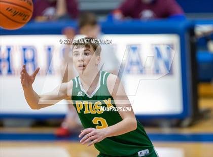 Thumbnail 1 in Pius X @ Lincoln Christian photogallery.