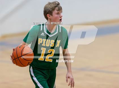 Thumbnail 3 in Pius X @ Lincoln Christian photogallery.
