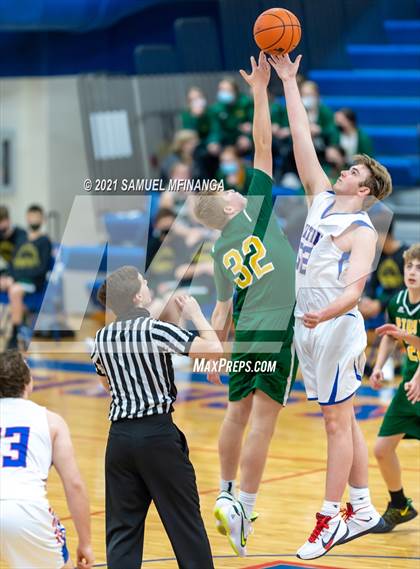 Thumbnail 2 in Pius X @ Lincoln Christian photogallery.
