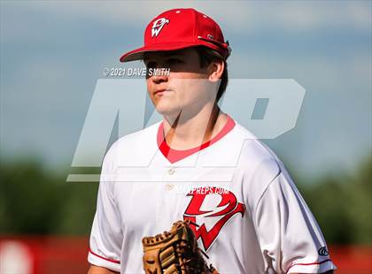 Thumbnail 1 in North Scott @ Davenport West photogallery.