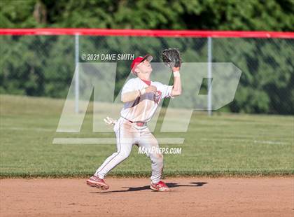 Thumbnail 1 in North Scott @ Davenport West photogallery.