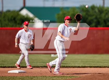 Thumbnail 3 in North Scott @ Davenport West photogallery.