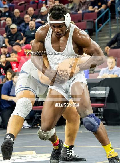 Thumbnail 3 in CIF Wrestling Semifinals photogallery.