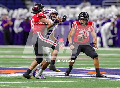 Thumbnail 1 in Lake Travis vs. Weslaco (UIL 6A Regional Playoff) photogallery.