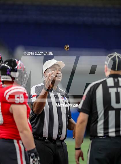 Thumbnail 2 in Lake Travis vs. Weslaco (UIL 6A Regional Playoff) photogallery.
