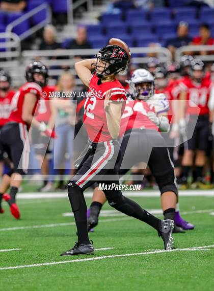 Thumbnail 2 in Lake Travis vs. Weslaco (UIL 6A Regional Playoff) photogallery.