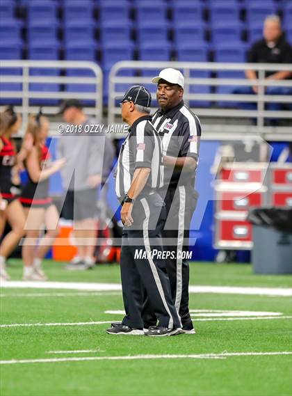 Thumbnail 2 in Lake Travis vs. Weslaco (UIL 6A Regional Playoff) photogallery.
