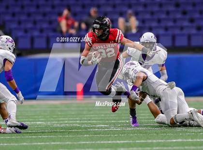 Thumbnail 1 in Lake Travis vs. Weslaco (UIL 6A Regional Playoff) photogallery.