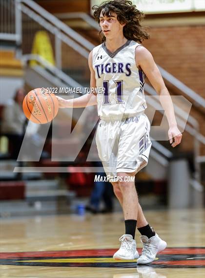 Thumbnail 2 in Mullan vs Kootenai (1AD2 District Playoffs) photogallery.