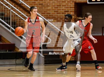 Thumbnail 3 in Mullan vs Kootenai (1AD2 District Playoffs) photogallery.