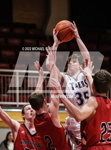Thumbnail 2 in Mullan vs Kootenai (1AD2 District Playoffs) photogallery.