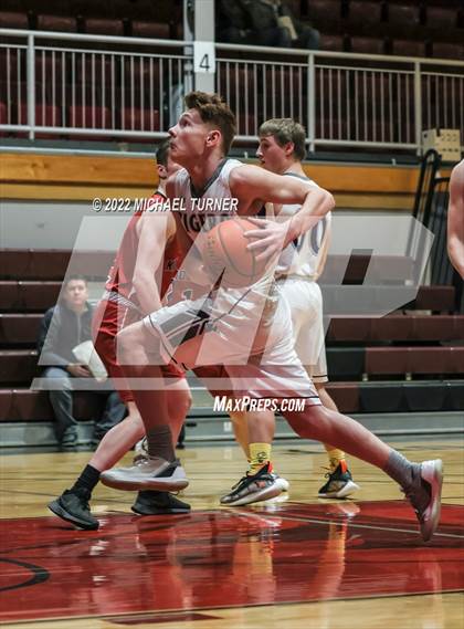 Thumbnail 1 in Mullan vs Kootenai (1AD2 District Playoffs) photogallery.
