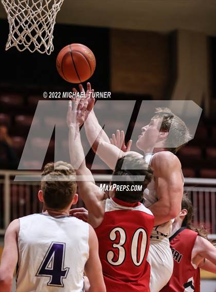 Thumbnail 3 in Mullan vs Kootenai (1AD2 District Playoffs) photogallery.