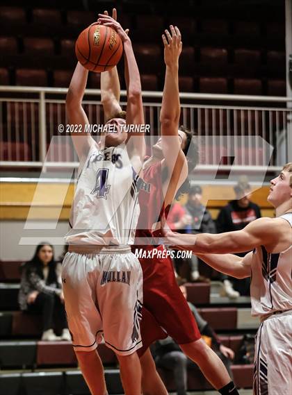 Thumbnail 3 in Mullan vs Kootenai (1AD2 District Playoffs) photogallery.