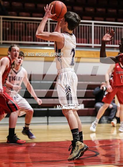 Thumbnail 3 in Mullan vs Kootenai (1AD2 District Playoffs) photogallery.