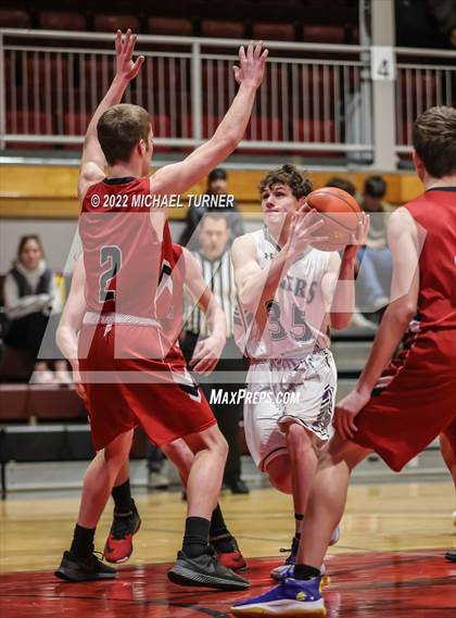 Thumbnail 1 in Mullan vs Kootenai (1AD2 District Playoffs) photogallery.