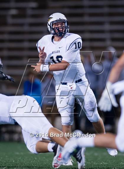 Thumbnail 2 in Keller vs Rowlett photogallery.