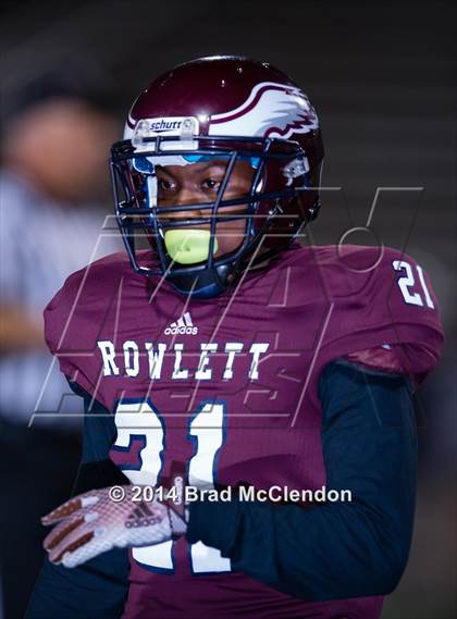 Thumbnail 3 in Keller vs Rowlett photogallery.