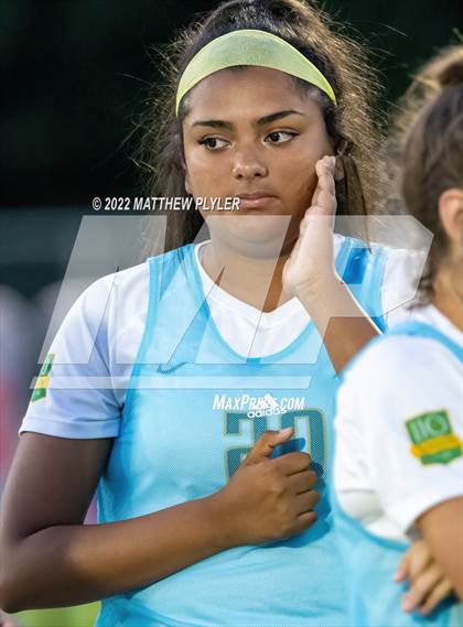 Thumbnail 1 in Cardinal Gibbons vs. Ardrey Kell (NCHSAA 4A Final) (1 of 2 - the Game) photogallery.